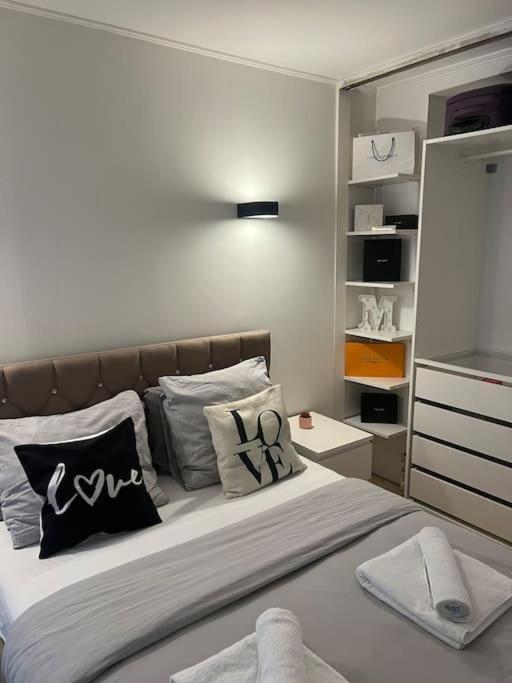 Appartement Paris Vue Tour Eiffel Trocadero Luaran gambar
